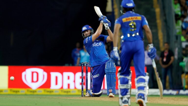 bt6rfr78_tim-david-bcci_625x300_30_April_23.jpg