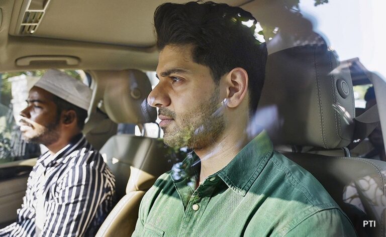 nig8eoj8_sooraj-pancholi-_625x300_28_April_23.jpg